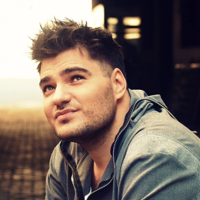 BARTOSZ JAŚKOWSKI jurorem "Krainy Piosenki"