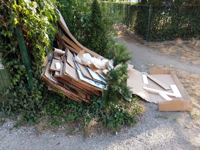 Informacja dla os&oacute;b wynoszących odpady